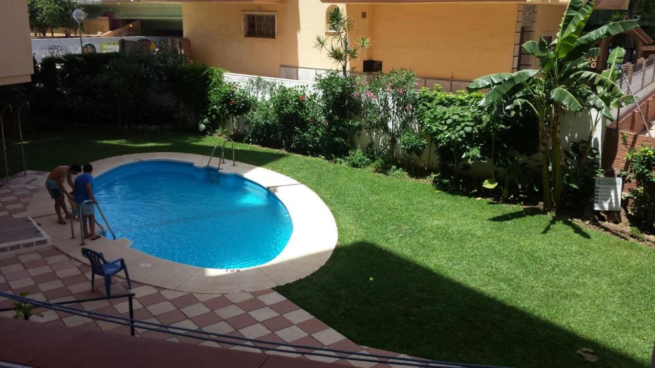 Beautiful Apartment In Third Line Beach Boliches Fuengirola Zewnętrze zdjęcie